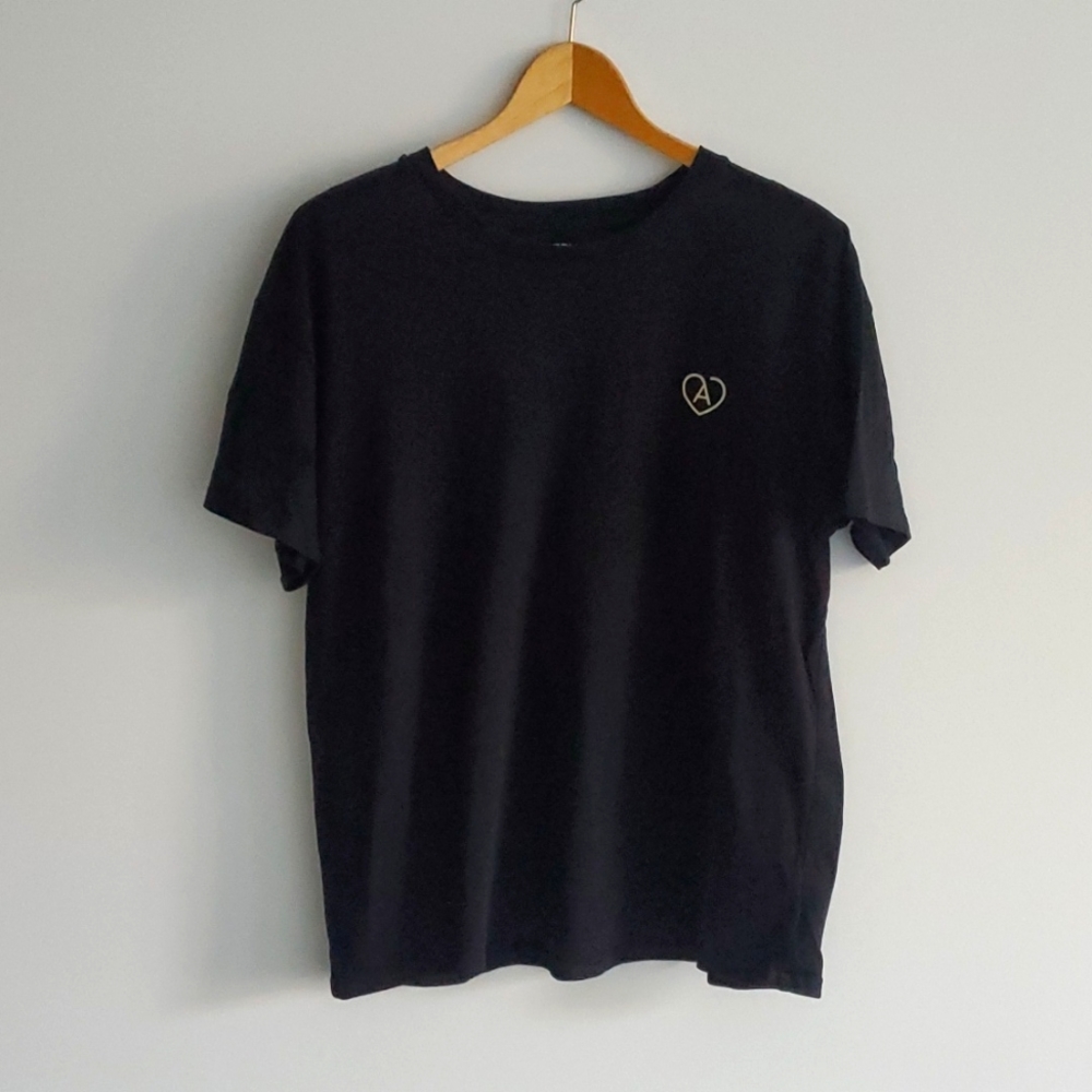 Basic Aritzia Tshirt Size Large
